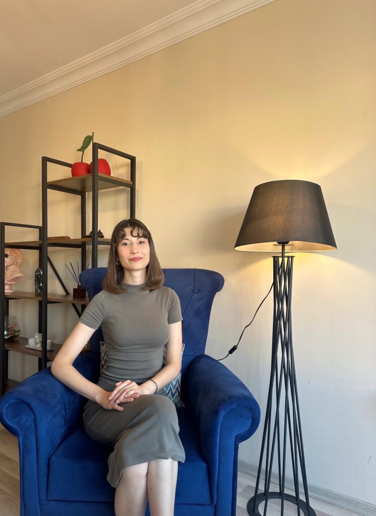 Büşra Topuz
